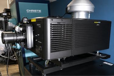 33000 lumens Christie Projector