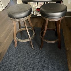 Set of 2 Stools 