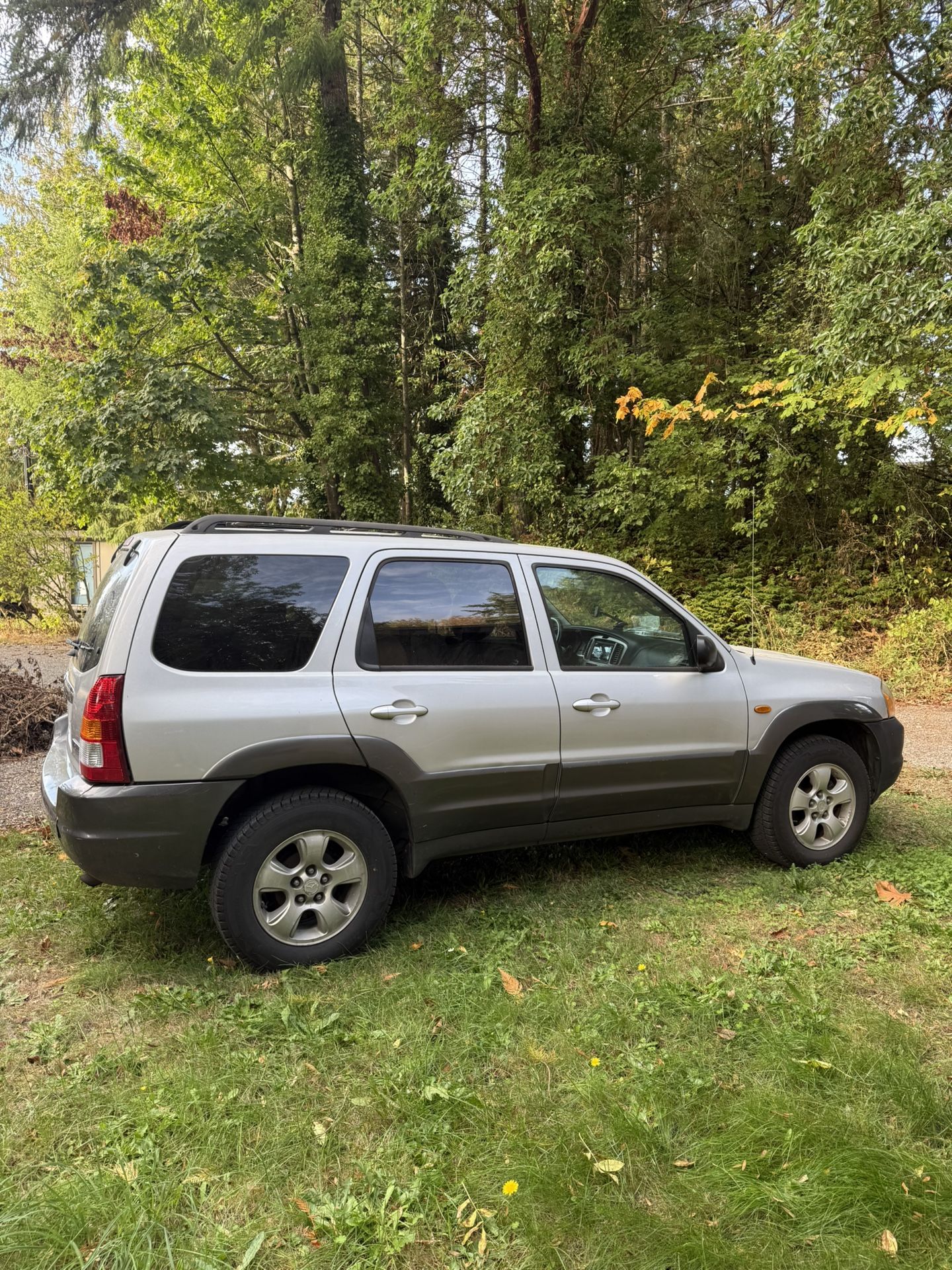 2003 Mazda Tribute