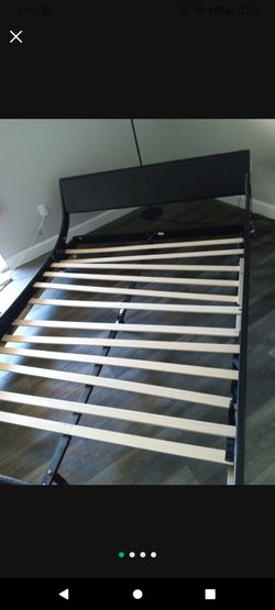 Queen Size  Sleigh Bed