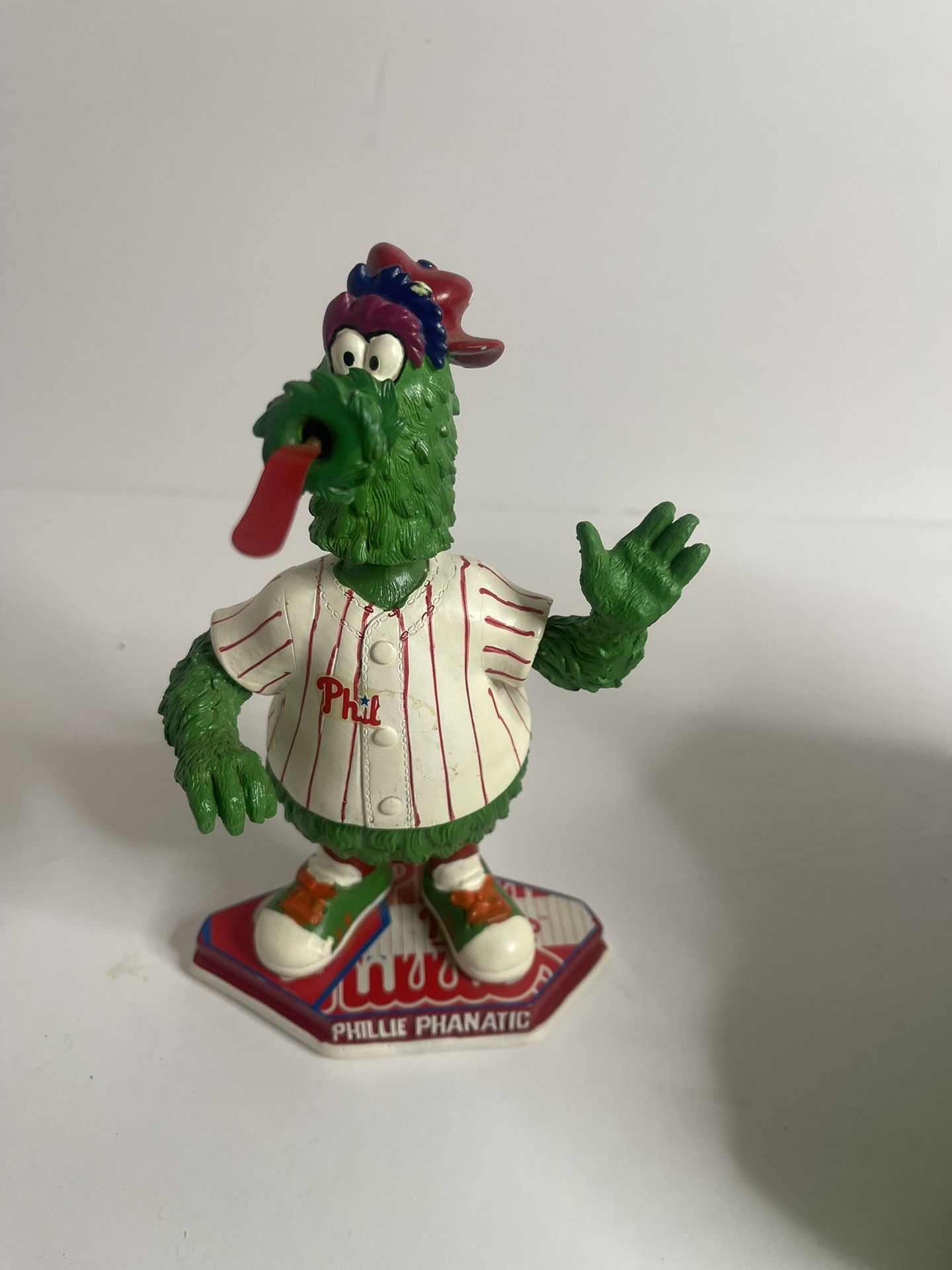 PHANATIC Philadelphia Phillies Mascot Bobblehead 2011 Thematic Base Limited