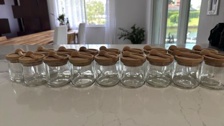 Glass Jars with lid and small bamboo spoon