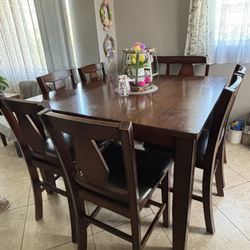 Dinning table 