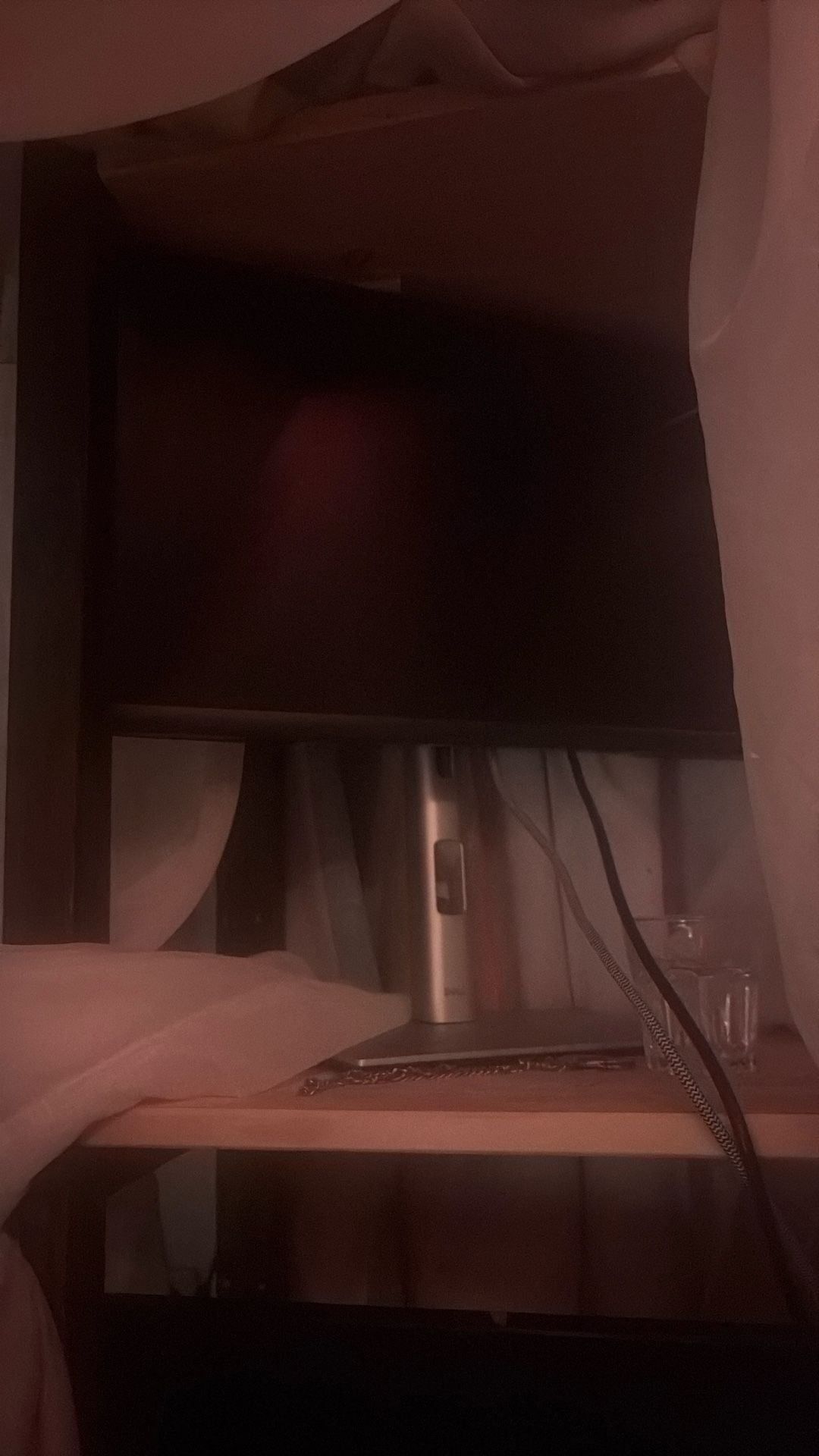 2 Dell P2222H Monitors