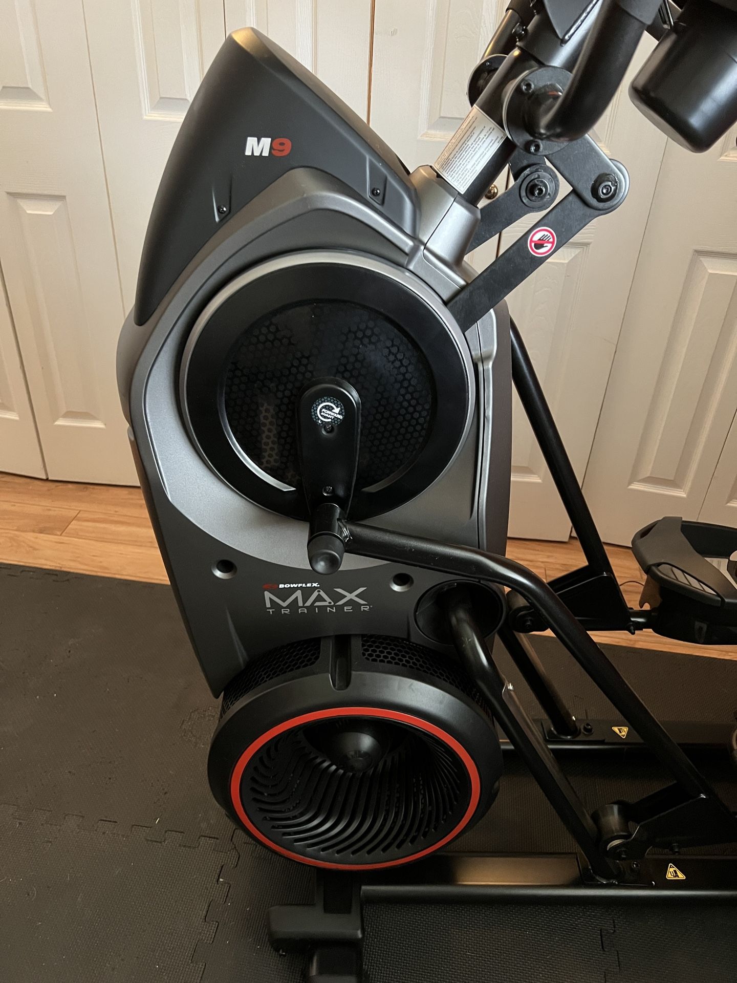 Bowflex Max Trainer M9