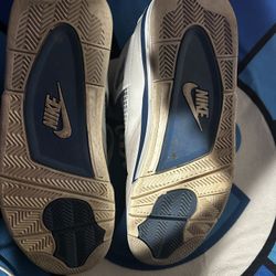 Jordan 4 Retro Military Blue 