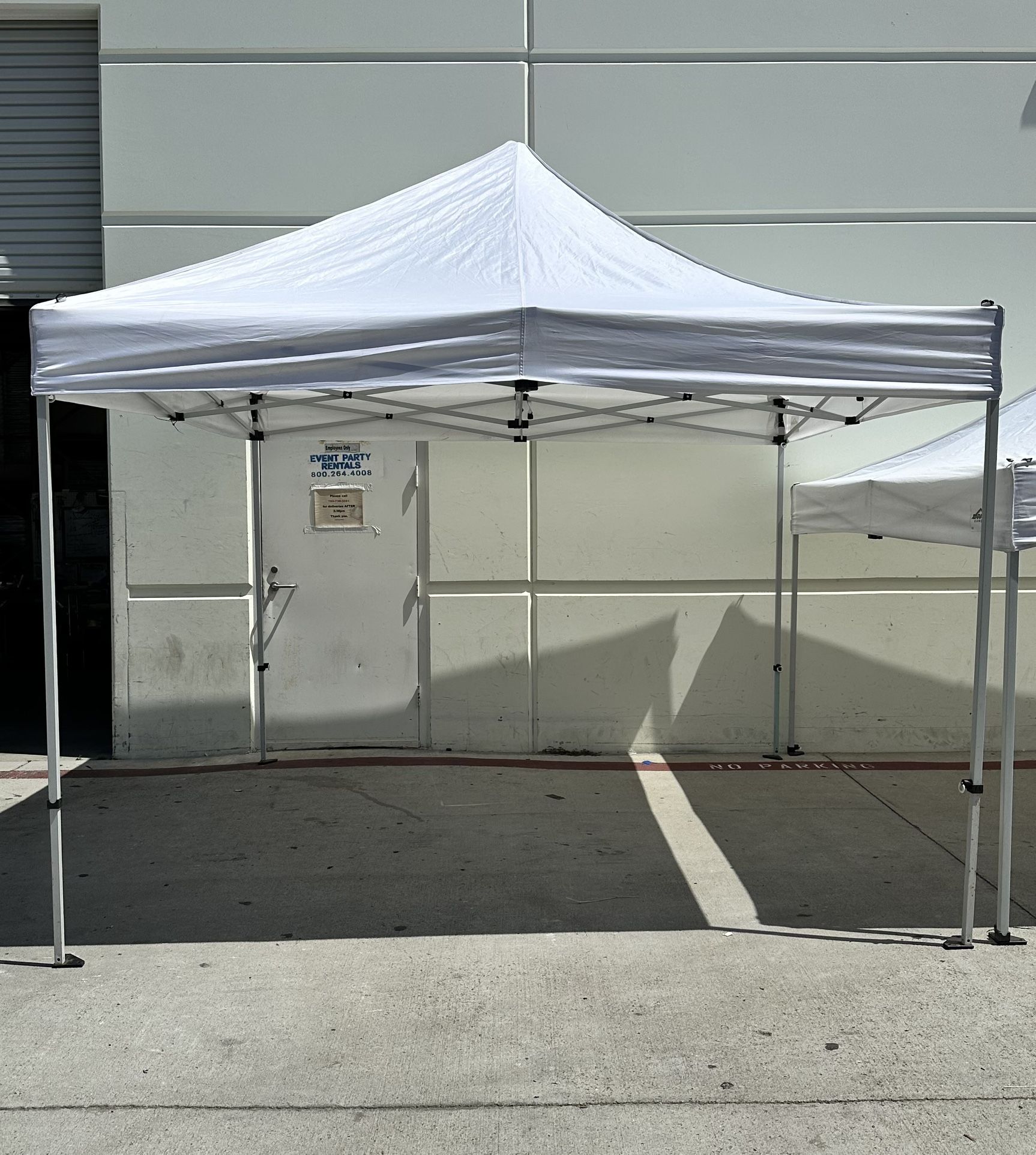 Pop Up Tent