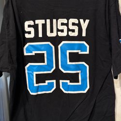 STUSSY 