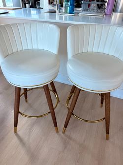 Bar stools, 27 inches
