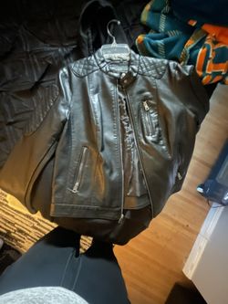 Levi’s jacket women’s W Size large