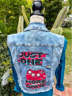 Vintage Women's "Just One More Game' Vest -Large