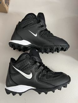 NIKE size 10 children’s cleats