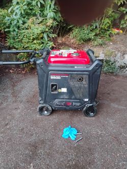 Predator 9500 Super Quiet Inverter Generator