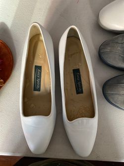 Women heels size 10
