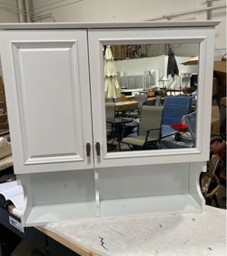 New assembled. Bathroom Wall Cabinet with Mirror, Wall Mounted Medicine Cabinet with Adjustable Shelves
