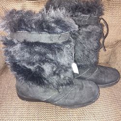 Women's Fuzzy Winter Boots