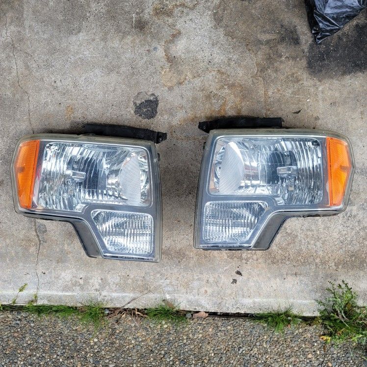 2009-2014 Ford 150 Headlights