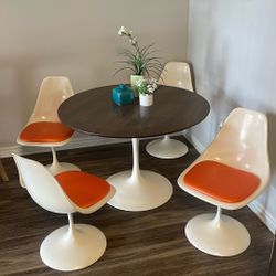 1960 ‘s Original Retro Dining Table And Chairs