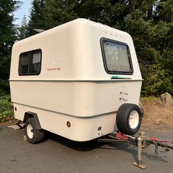 LiteHouse  "Trailer for Two" vintage fiberglass