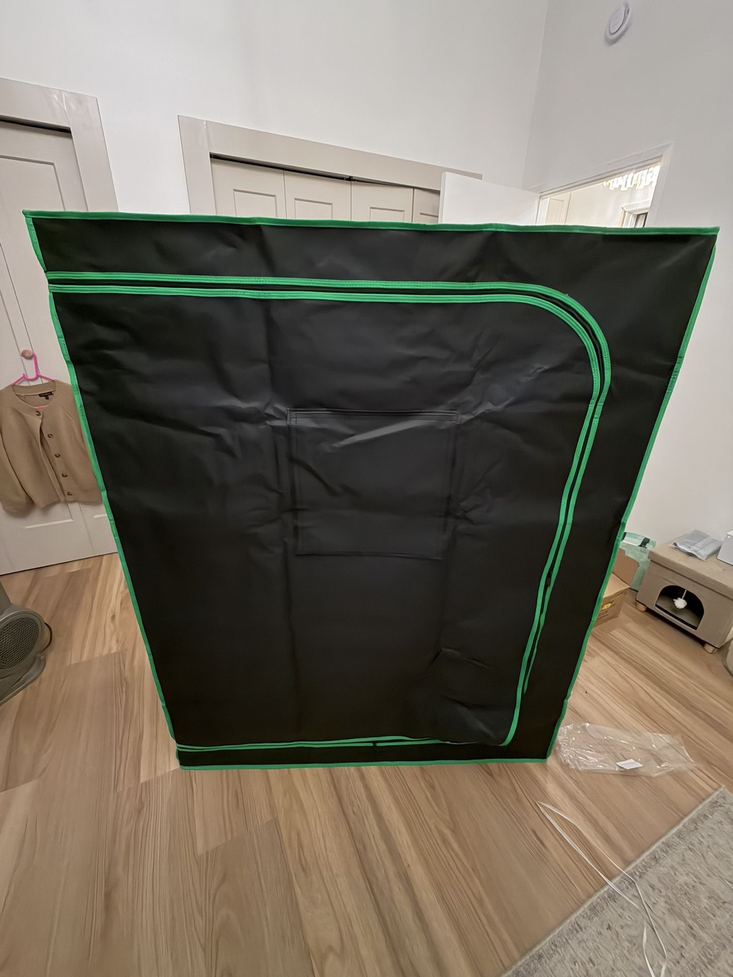 Grow Tent 4x2