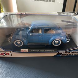 VW Beetle 1:18  Die Cast model 