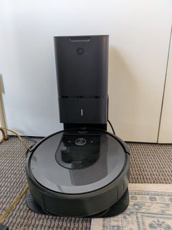 Roomba i7 With Auto-clean