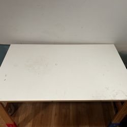 Adjustable Height Kids Arts And Crafts Table