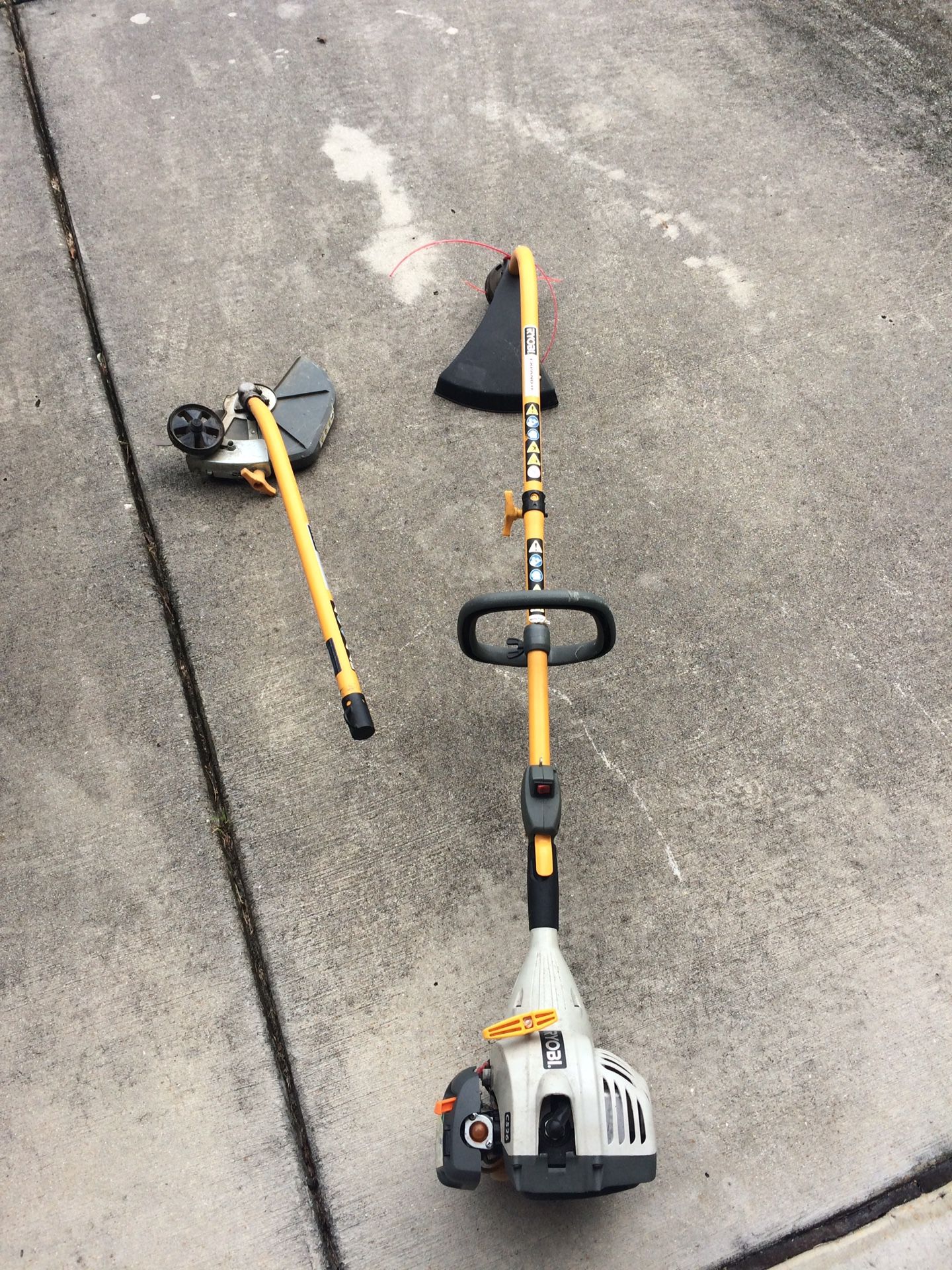 Ryobi CS26 Split Shaft String Trimmer w/ Edger Attachment for Sale in
