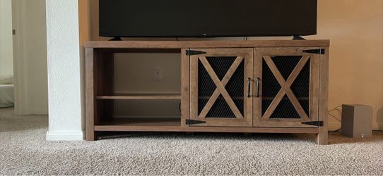 Farmhouse TV Stand with Cabinet Doors