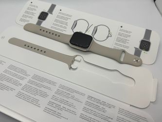 Apple Watch 7 41mm with Starlight Sport Band