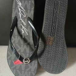 NEW WOMENS SHOES ✨️ 