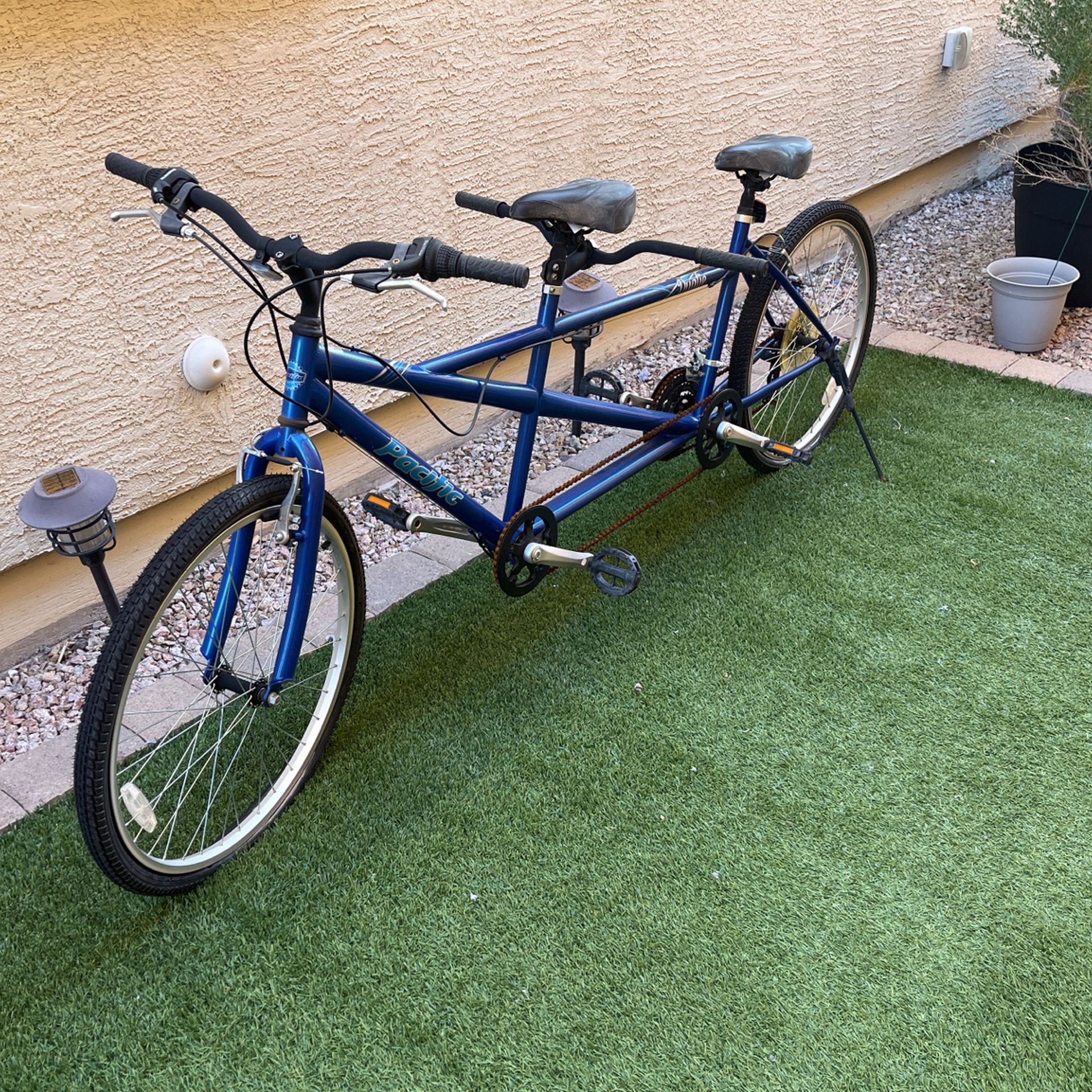 Tandem bike