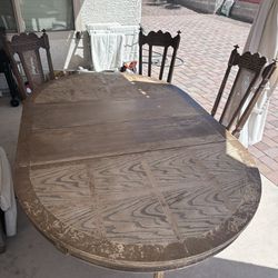 dinning table with 3 chairs