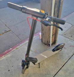 Electric Scooter 19mph 20 Miles Range