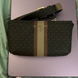 Michael Kors Fanny Pack 