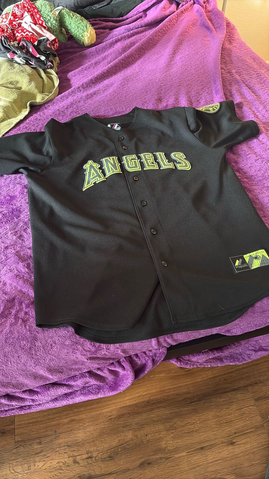 Limited Edition, Angel’s Jersey