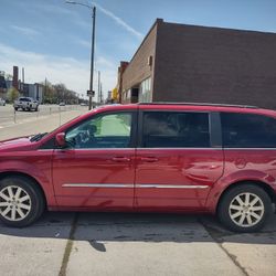 2014 Chrysler Town & Country