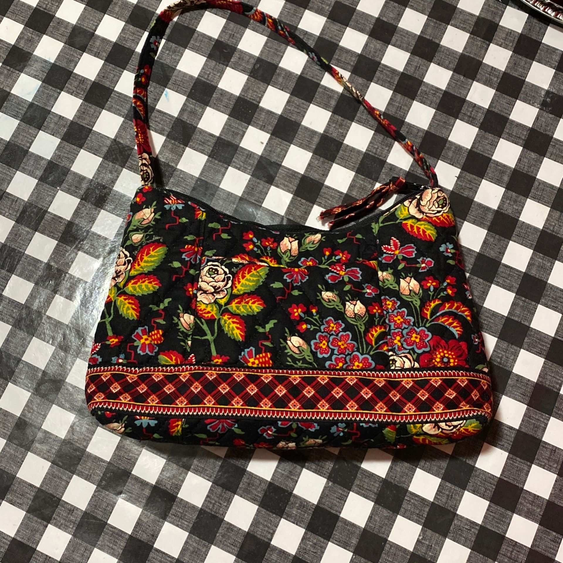 VERA BRADLEY...Small Purse