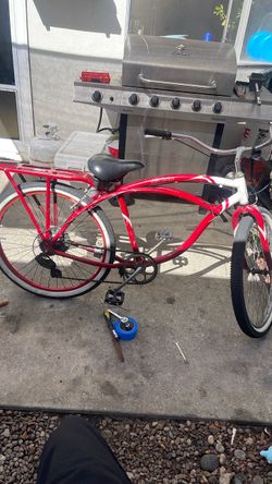 Red Schwinn beach cruiser