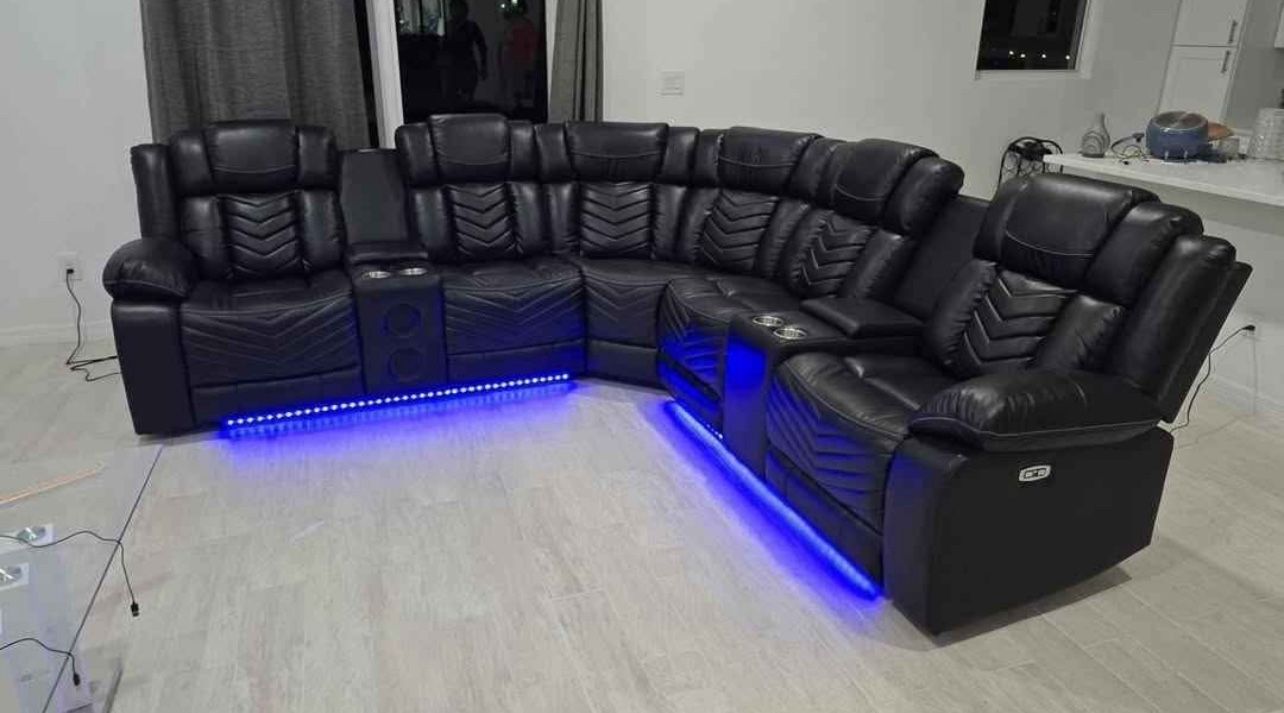 New Sectional With Led In Box 📦 Finance Available No Credit Needed $39 Down