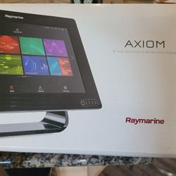 Raymarine Axion Sidescan 9" screen sonar/transducer