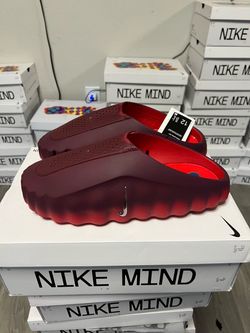 NIKE MIND