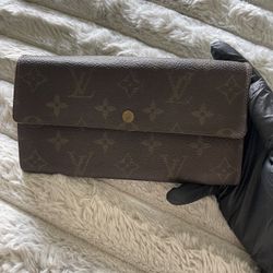 Louis Vuitton Women’s Wallet