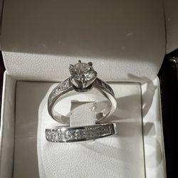 Diamond Ring Set