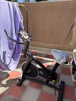 Indoor cycling spin bike