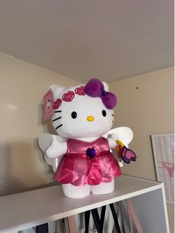 Hello Kitty greeter
