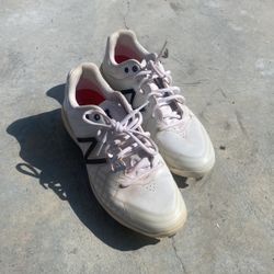 New Balance Baseball Cleats