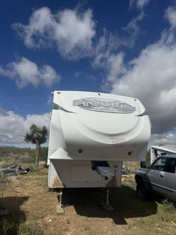 2014 Prowler Fifth Wheel Travel Trailer In Phelan Ca