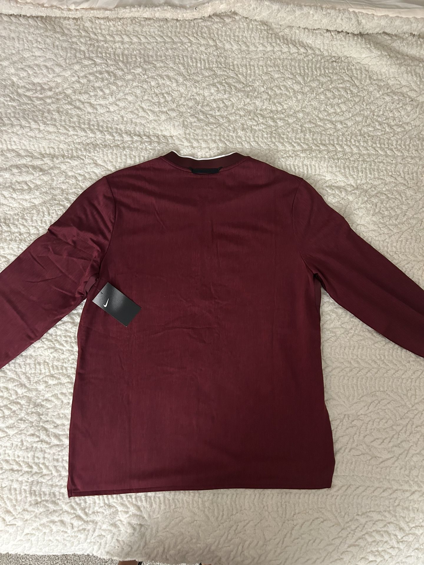 Nike Dry Fit Light Weight Long Sleeve With Zipper