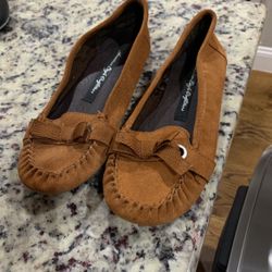 Women’s Slip One 